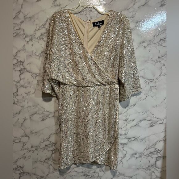 Lulus Weekender Silver Sequin Faux-Wrap
Mini Dress Size S - Picture 4 of 12